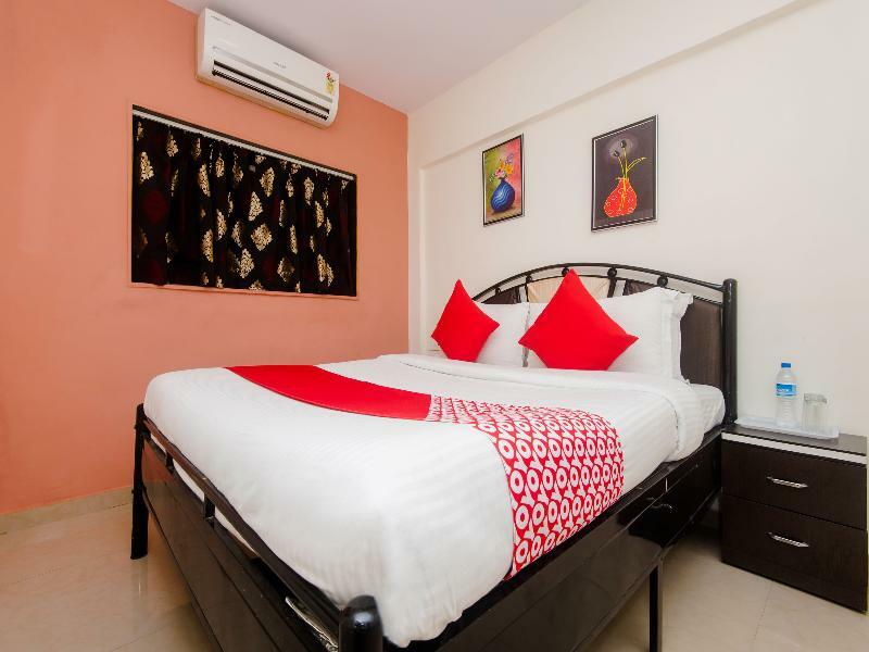 Oyo Flagship 756 Hotel Sarang Heritage Nova Bombaim Exterior foto
